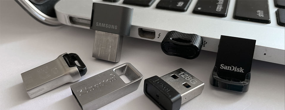 Alexander Graham Bell Marine Effektivt Best Mini USB Drives: Samsung FIT Plus & Lexar JumpDrive S47